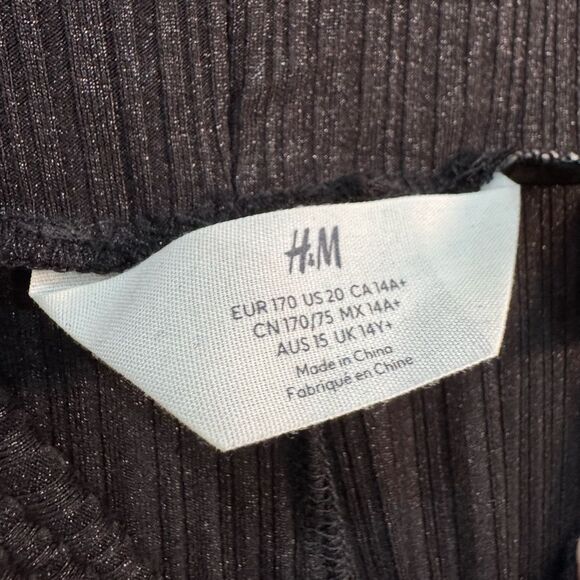 Girls’ Black H&M Ribbed High Waist Pants Size XXL (20) EUC - Picture 5 of 5